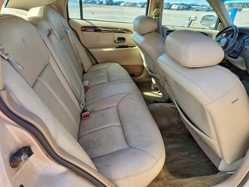 Aukcja sprzedaży 2000 Lincoln Town Car, vin: 1LNHM83W0YY938434, numer aukcji: 55121776