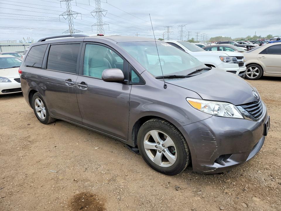 54297056 :رقم المزاد ، 5TDKK3DC9ES429859 vin ، 2014 Toyota Sienna مزاد بيع