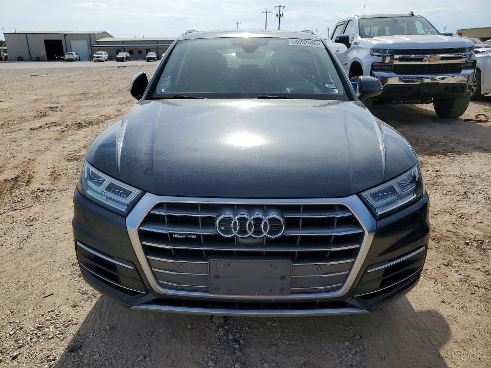 53852666 :رقم المزاد ، WA1CNAFYXJ2085253 vin ، 2018 Audi Q5 مزاد بيع