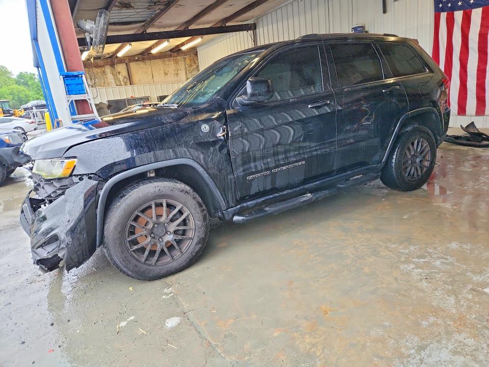 Auction sale of the 2018 Jeep Grand Cherokee, vin: 1C4RJFAG7JC151775, lot number: 52483536