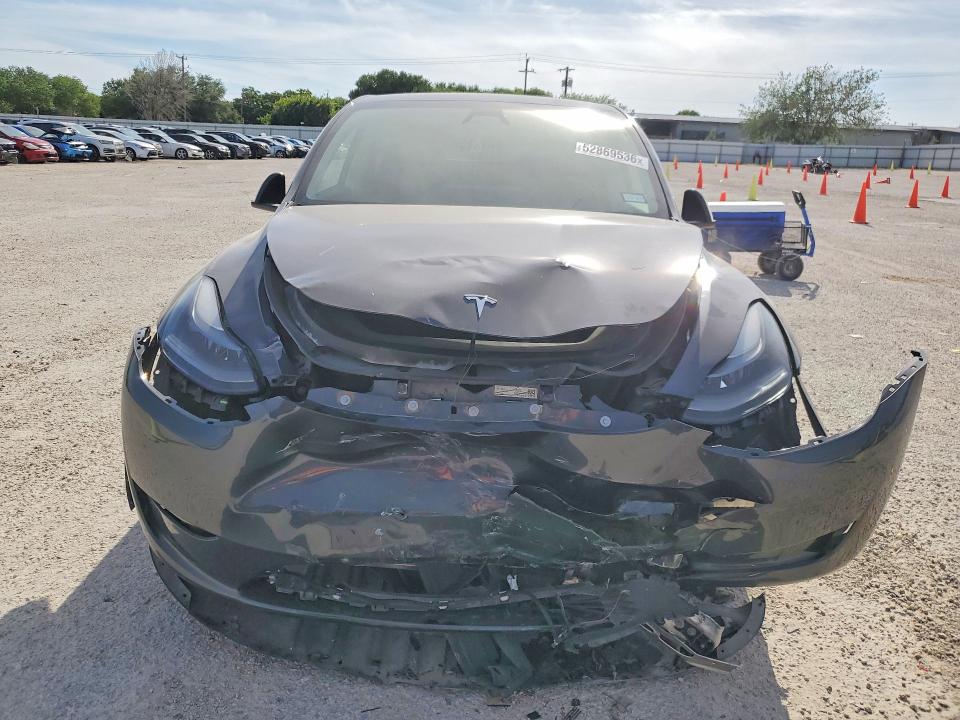 Продаж на аукціоні авто 2024 Tesla Model Y, vin: 7SAYGDED3RF113850, номер лоту: 52869536