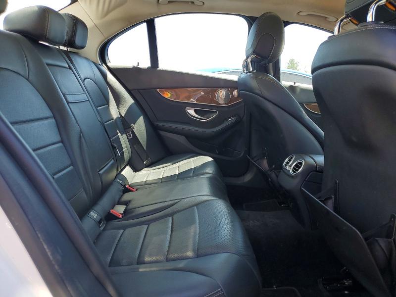 51539876 :رقم المزاد ، 55SWF4KB6FU033687 vin ، 2015 Mercedes-benz C مزاد بيع