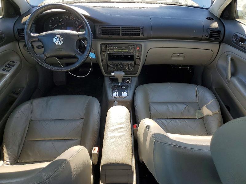 53420136 :رقم المزاد ، WVWMA23B0YP291481 vin ، 2000 Volkswagen Passat مزاد بيع