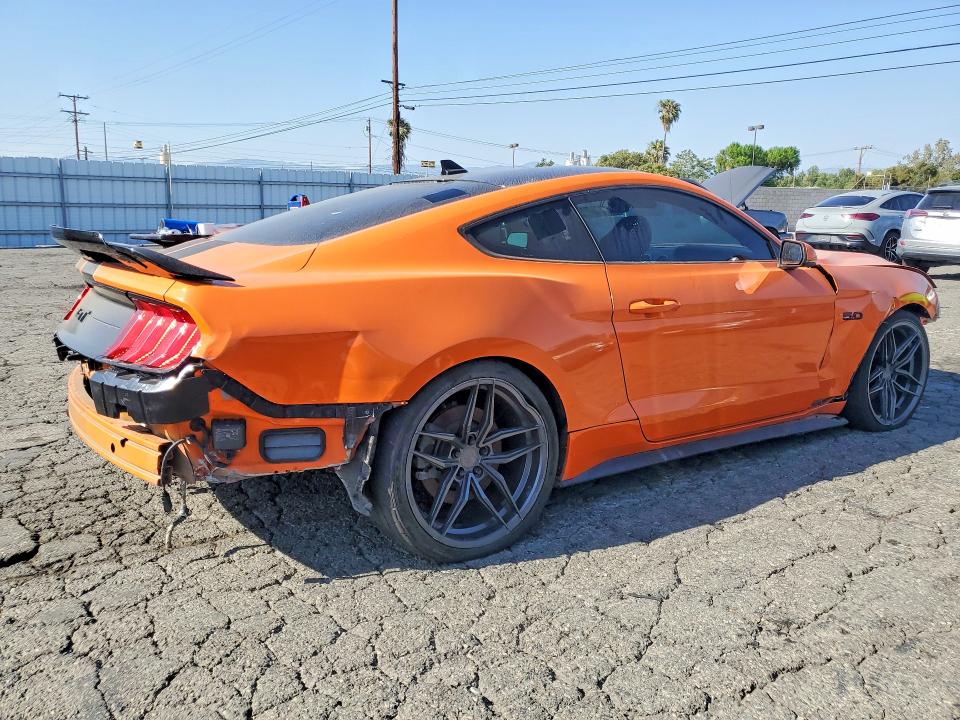 2020 Ford Mustang მანქანა იყიდება აუქციონზე, vin: 1FA6P8CF6L5175936, აუქციონის ნომერი: 54192886
