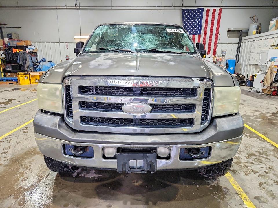 54707356 :رقم المزاد ، 1FTSW21P86ED59218 vin ، 2006 Ford F250 مزاد بيع