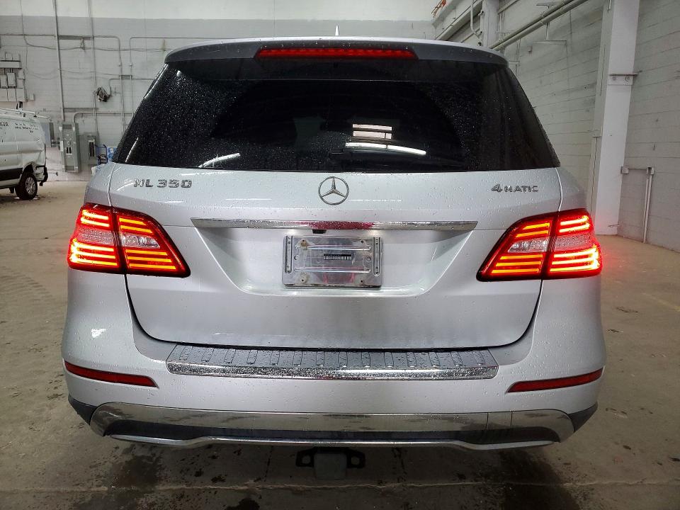 Продажа на аукционе авто 2014 Mercedes-benz Ml, vin: 4JGDA5HB7EA329437, номер лота: 52379176
