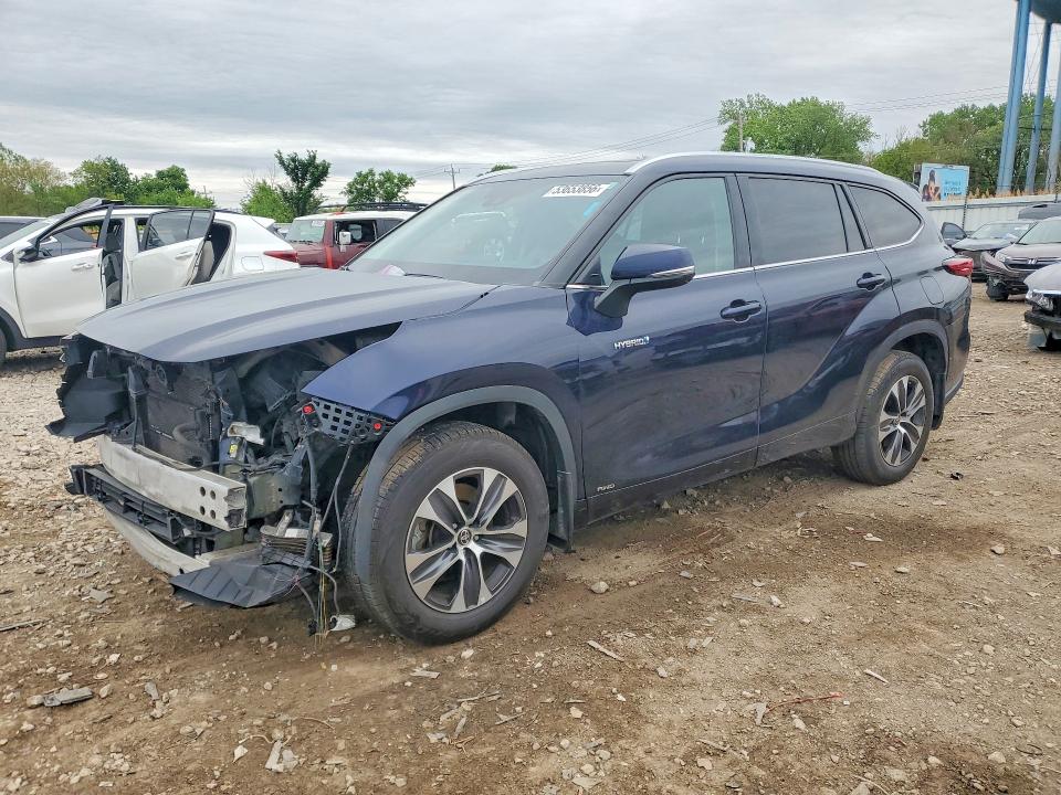 53653856 :رقم المزاد ، 5TDGBRCH9LS503915 vin ، 2020 Toyota Highlander مزاد بيع