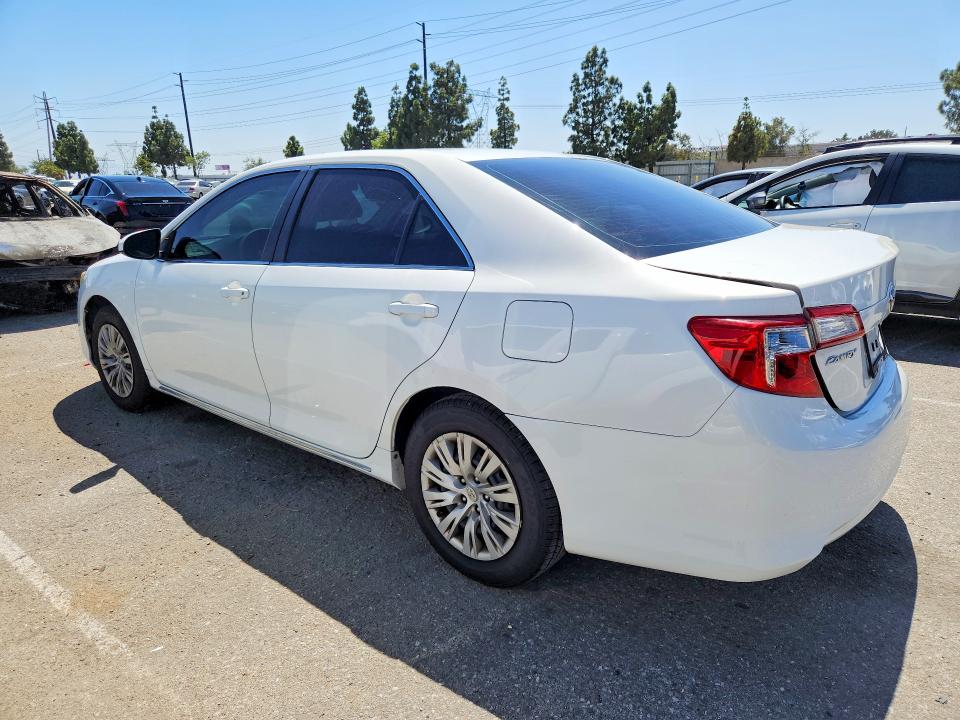 2014 Toyota Camry მანქანა იყიდება აუქციონზე, vin: 4T4BF1FK0ER434541, აუქციონის ნომერი: 54000946