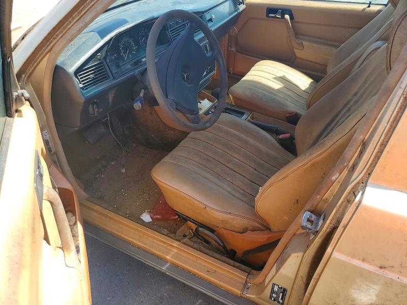 54732826 :رقم المزاد ، WDBDB22A1EA052914 vin ، 1984 Mercedes-benz 190 مزاد بيع