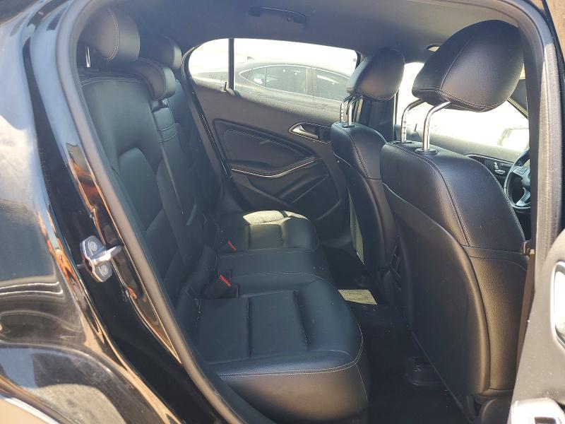 53556336 :رقم المزاد ، WDCTG4EB9KJ575330 vin ، 2019 Mercedes-benz Gla مزاد بيع