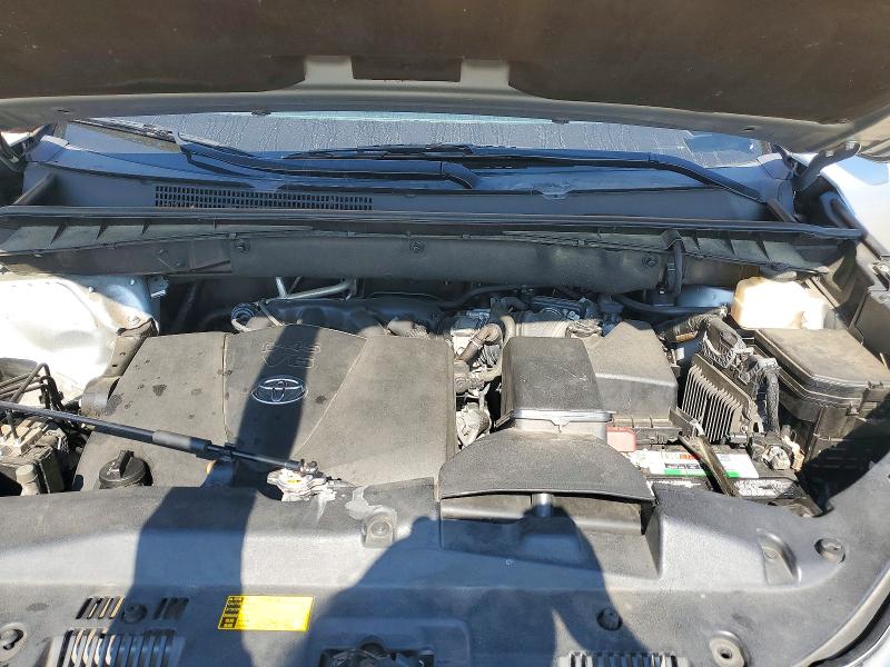2019 Toyota Highlander მანქანა იყიდება აუქციონზე, vin: 5TDKZRFH4KS550625, აუქციონის ნომერი: 54583156