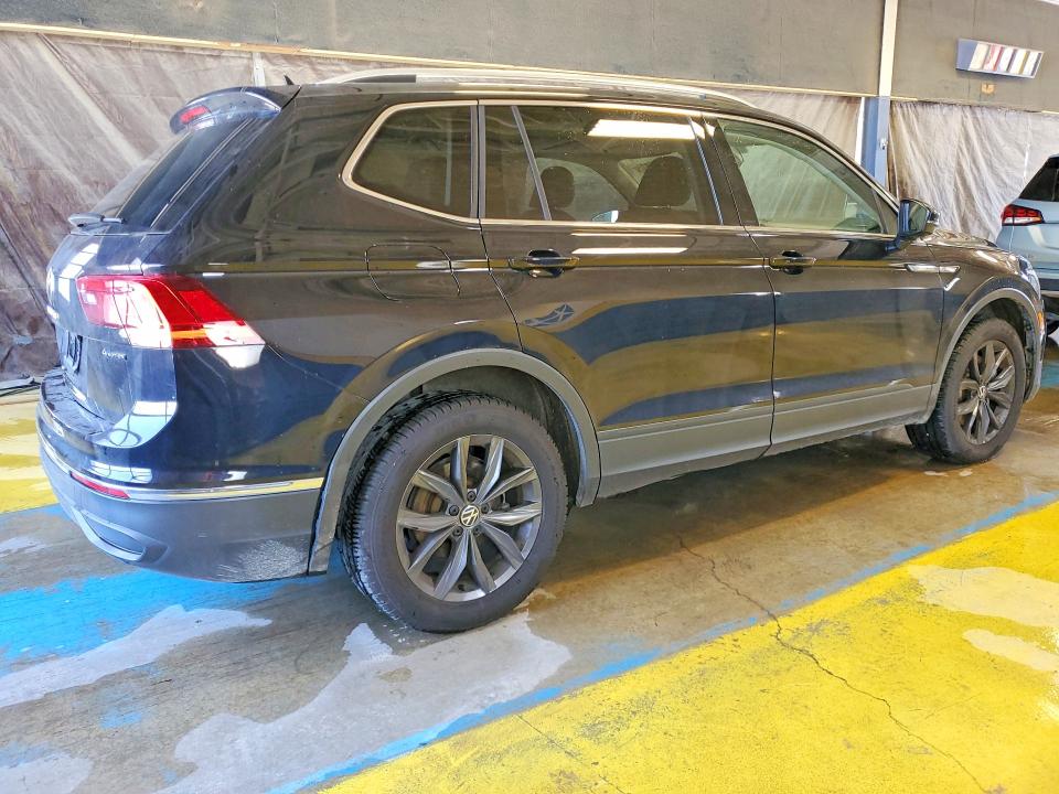 Продажа на аукционе авто 2023 Volkswagen Tiguan, vin: 3VV2B7AX9PM053375, номер лота: 53533516