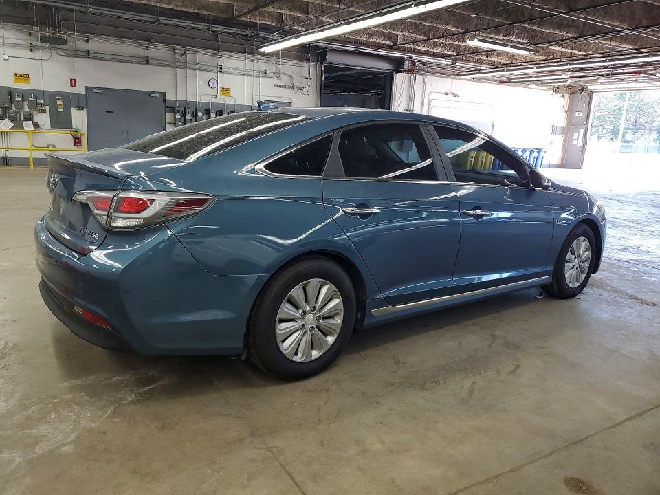 Продажа на аукционе авто 2016 Hyundai Sonata Hybrid, vin: KMHE24L14GA015595, номер лота: 53771386