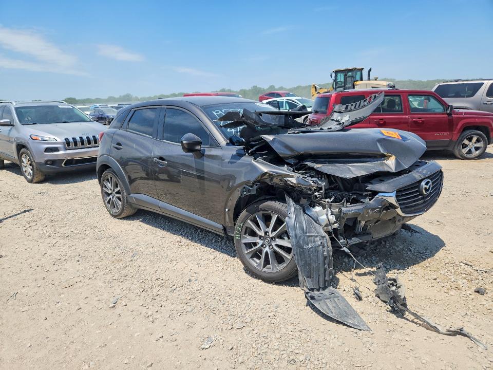 53606316 :رقم المزاد ، JM1DKFC72H0160268 vin ، 2017 Mazda Cx-3 مزاد بيع