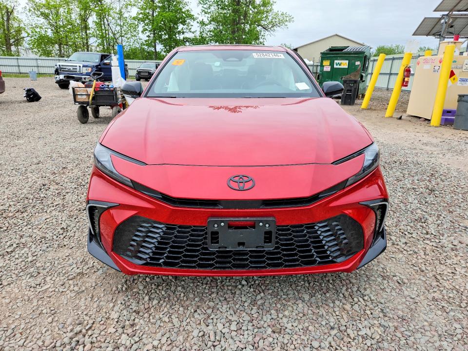 52842146 :رقم المزاد ، 4T1DBADK4TU053886 vin ، 2026 Toyota Camry مزاد بيع