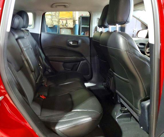 52373636 :رقم المزاد ، 3C4NJDBB3JT394283 vin ، 2018 Jeep Compass مزاد بيع