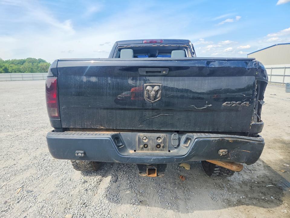 51945856 :رقم المزاد ، 3C6UR5CJ2FG521502 vin ، 2015 Ram 2500 مزاد بيع