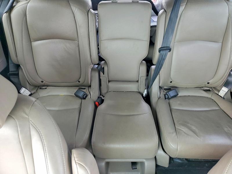 55091926 :رقم المزاد ، 5FNRL6H82KB051371 vin ، 2019 Honda Odyssey مزاد بيع