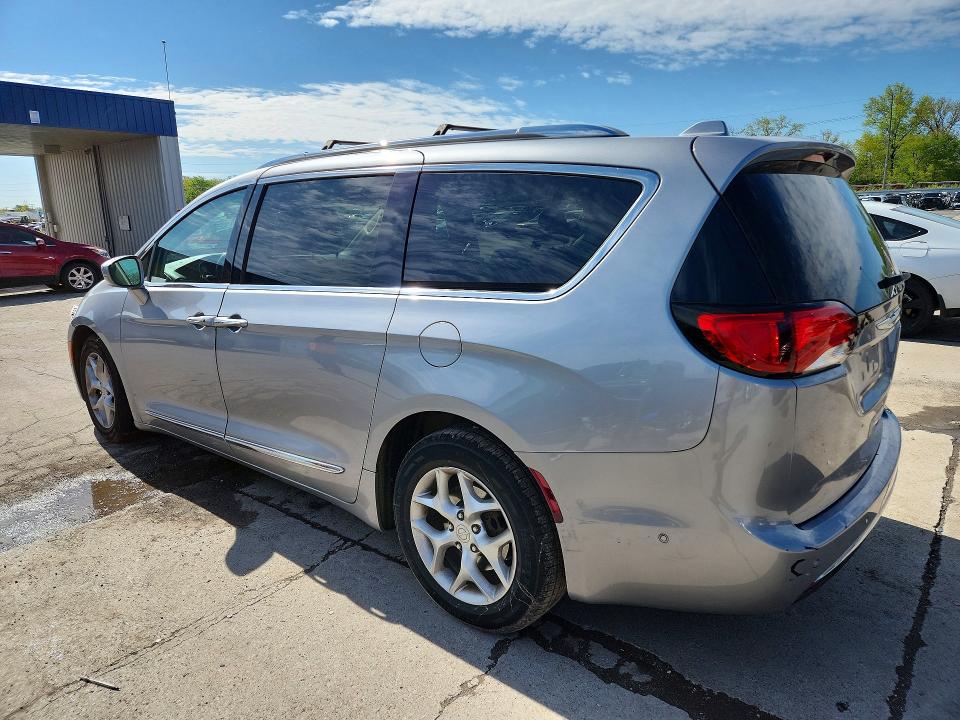 Продажа на аукционе авто 2018 Chrysler Pacifica, vin: 2C4RC1BG1JR333409, номер лота: 52568156