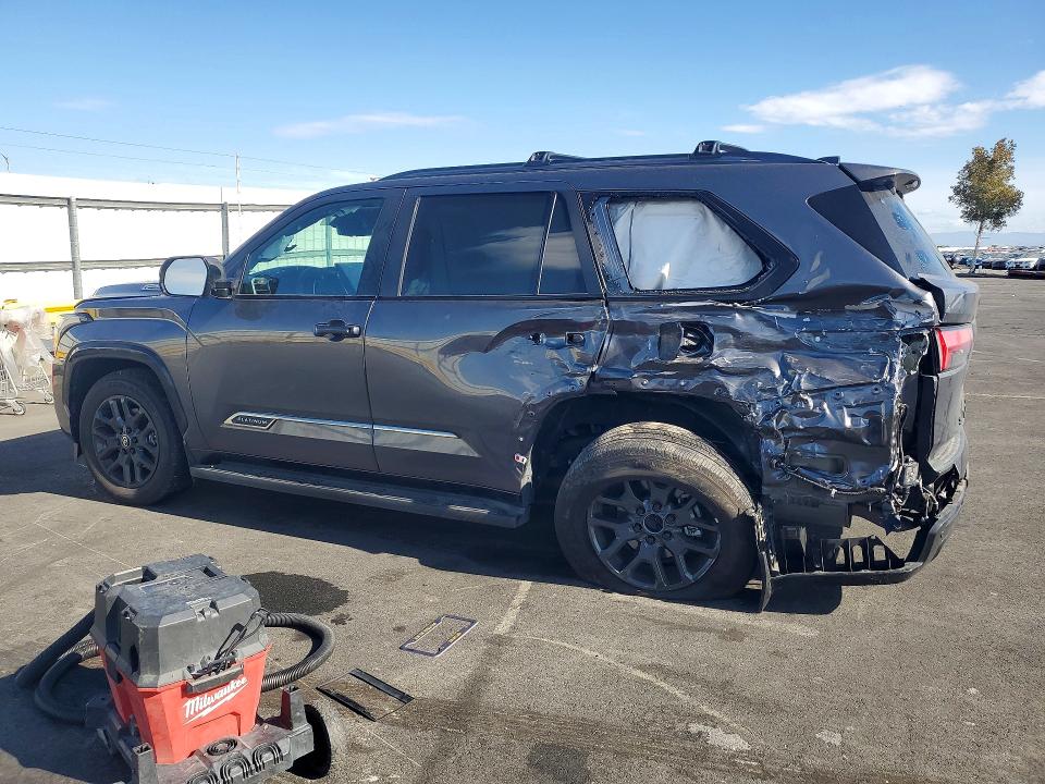 Продажа на аукционе авто 2025 Toyota Sequoia, vin: 7SVAAABAXSX057738, номер лота: 54894306