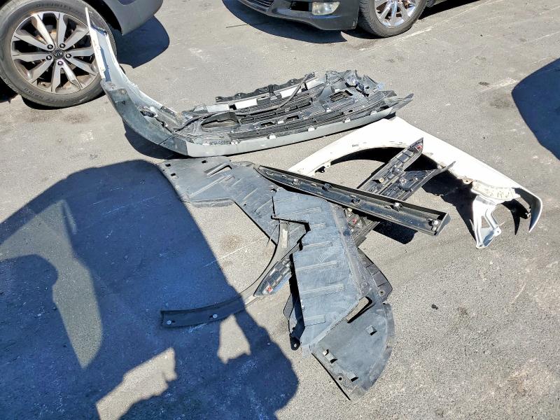 54020196 :رقم المزاد ، JA4AD3A37KZ036182 vin ، 2019 Mitsubishi Outlander مزاد بيع