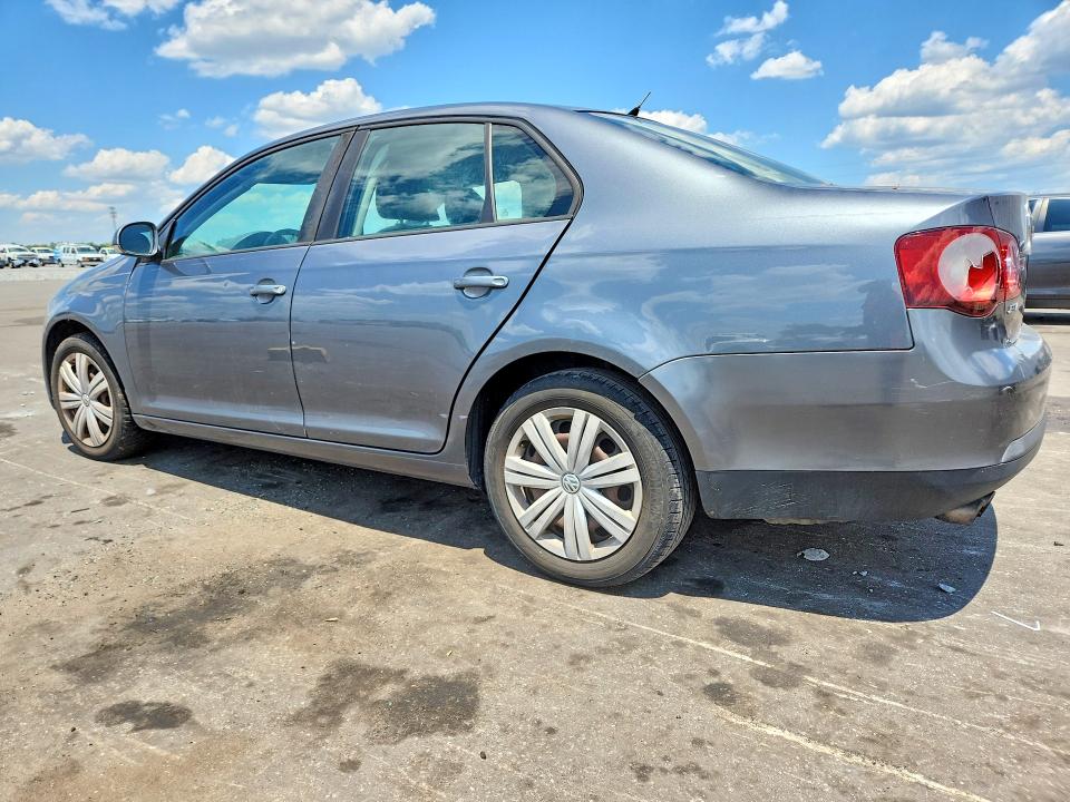 53388456 :رقم المزاد ، 3VWJX7AJ9AM102537 vin ، 2010 Volkswagen Jetta مزاد بيع