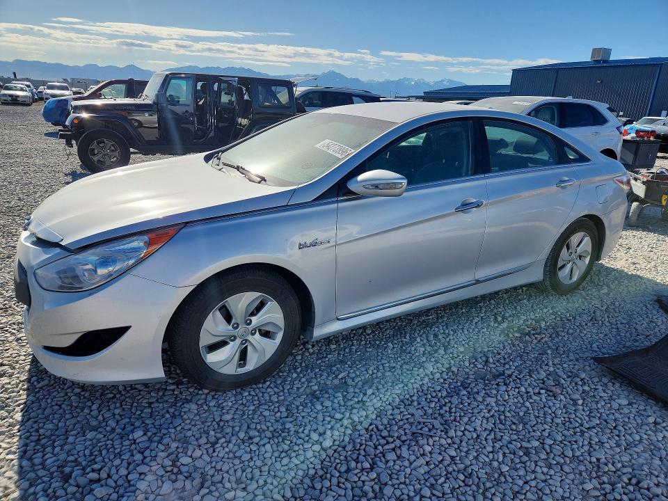 Auction sale of the 2015 Hyundai Sonata Hybrid, vin: KMHEC4A42FA128423, lot number: 54273996