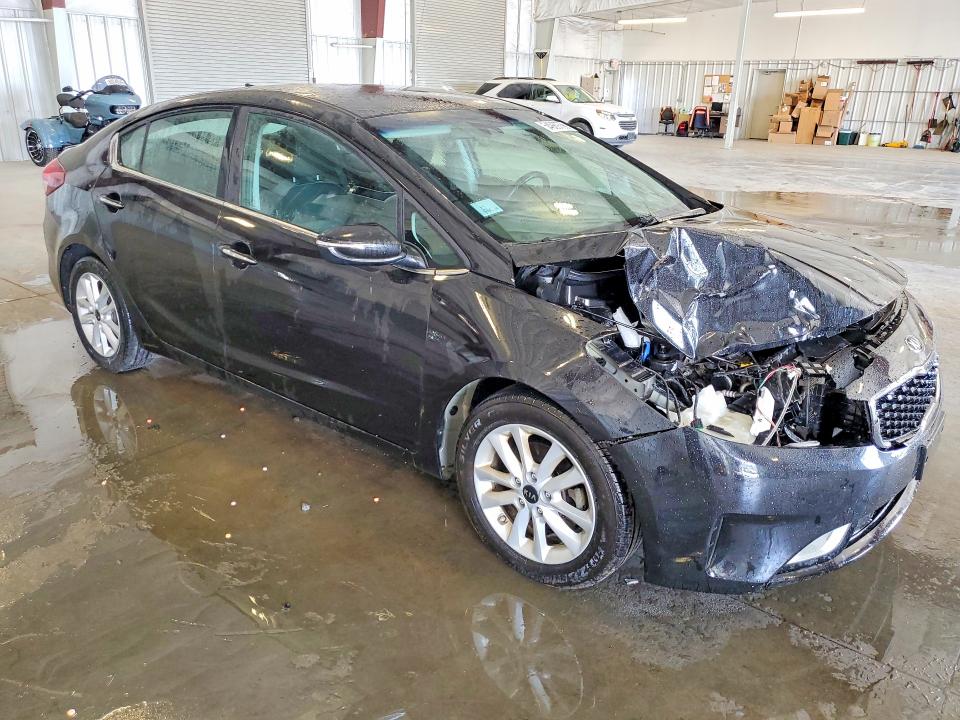 Продажа на аукционе авто 2017 Kia Forte, vin: 3KPFL4A73HE077484, номер лота: 54989756