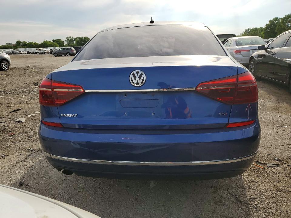 Продажа на аукционе авто 2017 Volkswagen Passat, vin: 1VWAT7A30HC050580, номер лота: 54863586