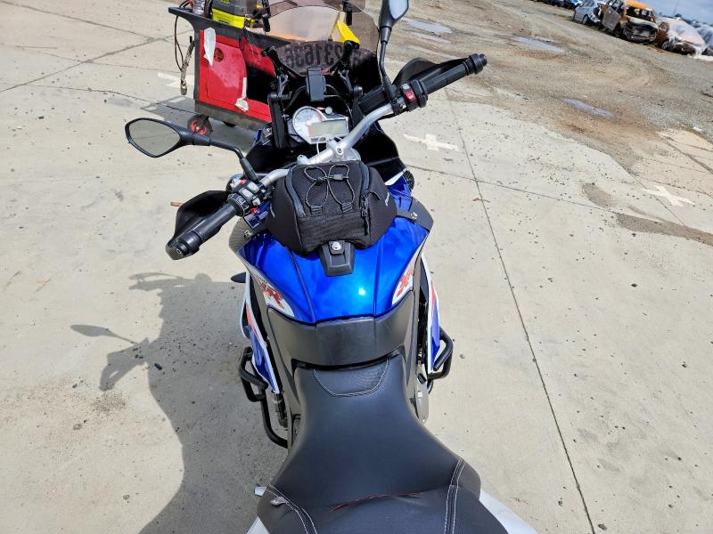 Auction sale of the 2018 Bmw S 1000, vin: WB10D1306JZ463664, lot number: 52231636
