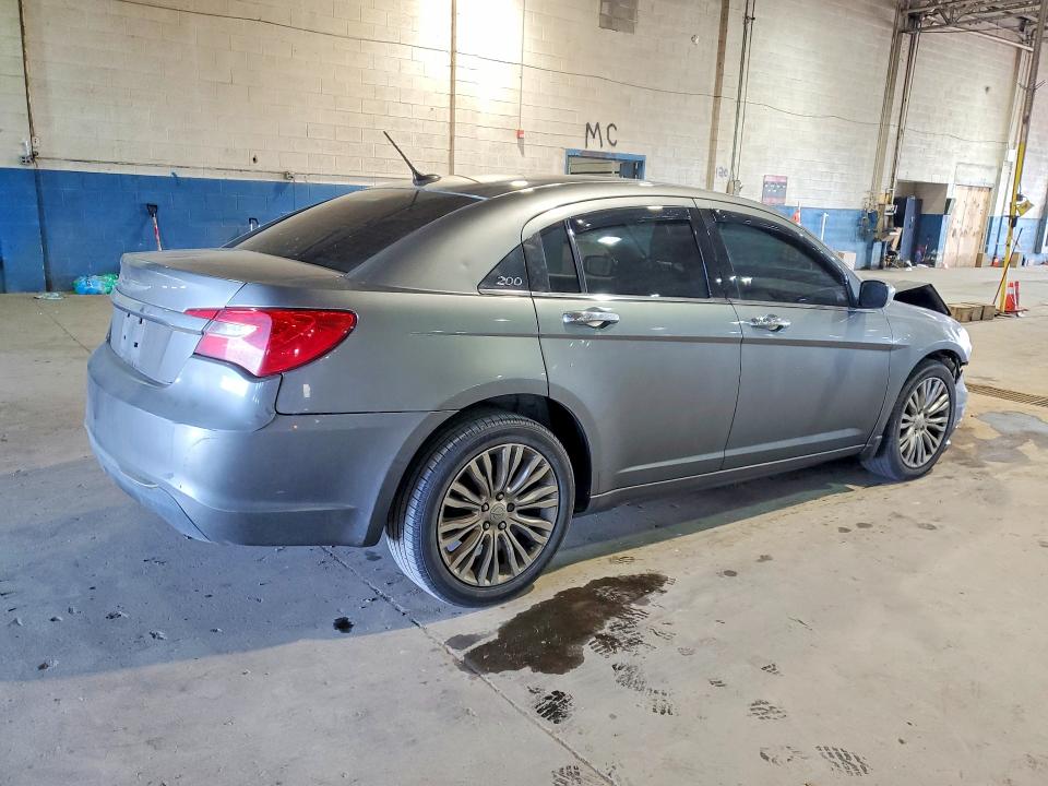 2011 Chrysler 200 მანქანა იყიდება აუქციონზე, vin: 1C3BC2FG1BN603596, აუქციონის ნომერი: 53254376