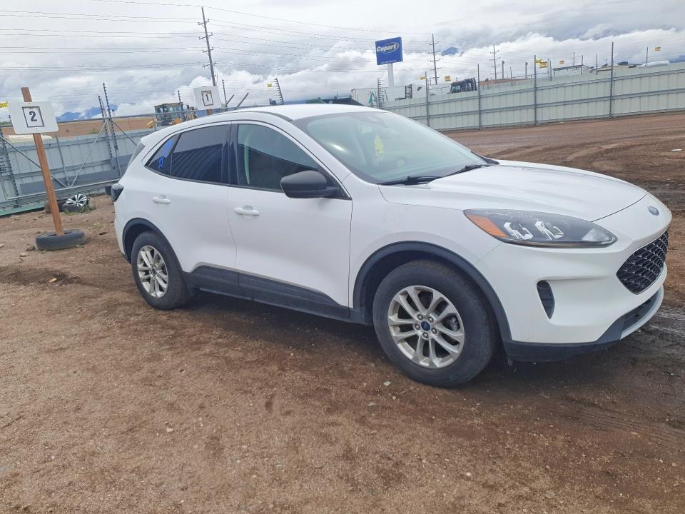 55427586 :رقم المزاد ، 1FMCU0G64NUA69264 vin ، 2022 Ford Escape مزاد بيع