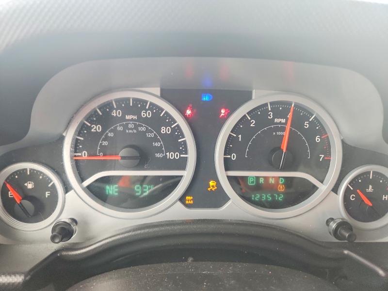2008 Jeep Wrangler Unlimited მანქანა იყიდება აუქციონზე, vin: 1J4GA59118L595689, აუქციონის ნომერი: 54880706