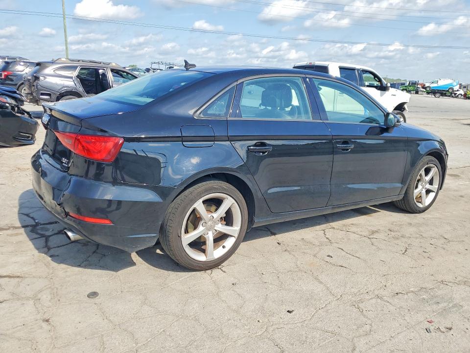 54093556 :رقم المزاد ، WAUBFGFF7F1009998 vin ، 2015 Audi A3 مزاد بيع