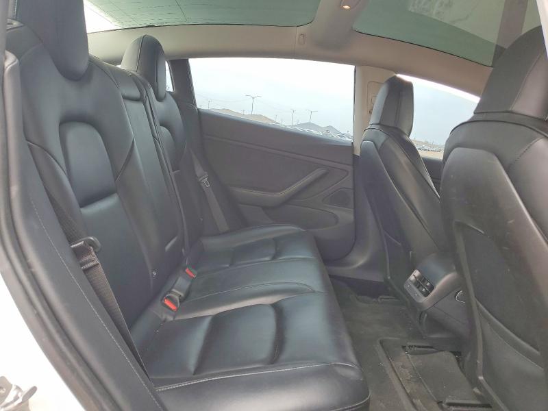 52228206 :رقم المزاد ، 5YJ3E1EA7JF020478 vin ، 2018 Tesla Model 3 مزاد بيع