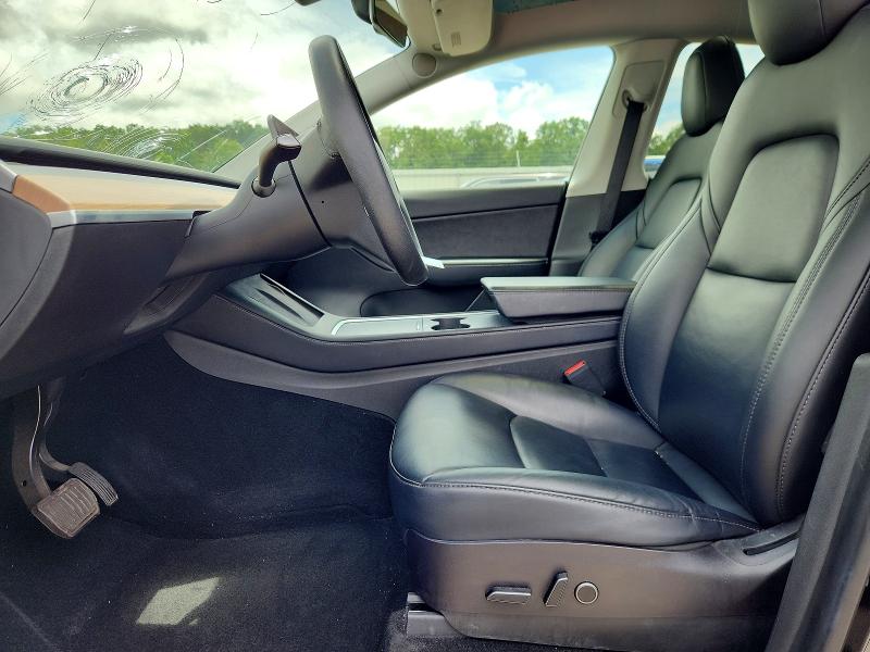 Auction sale of the 2021 Tesla Model Y, vin: 5YJYGDEE8MF139780, lot number: 54595836