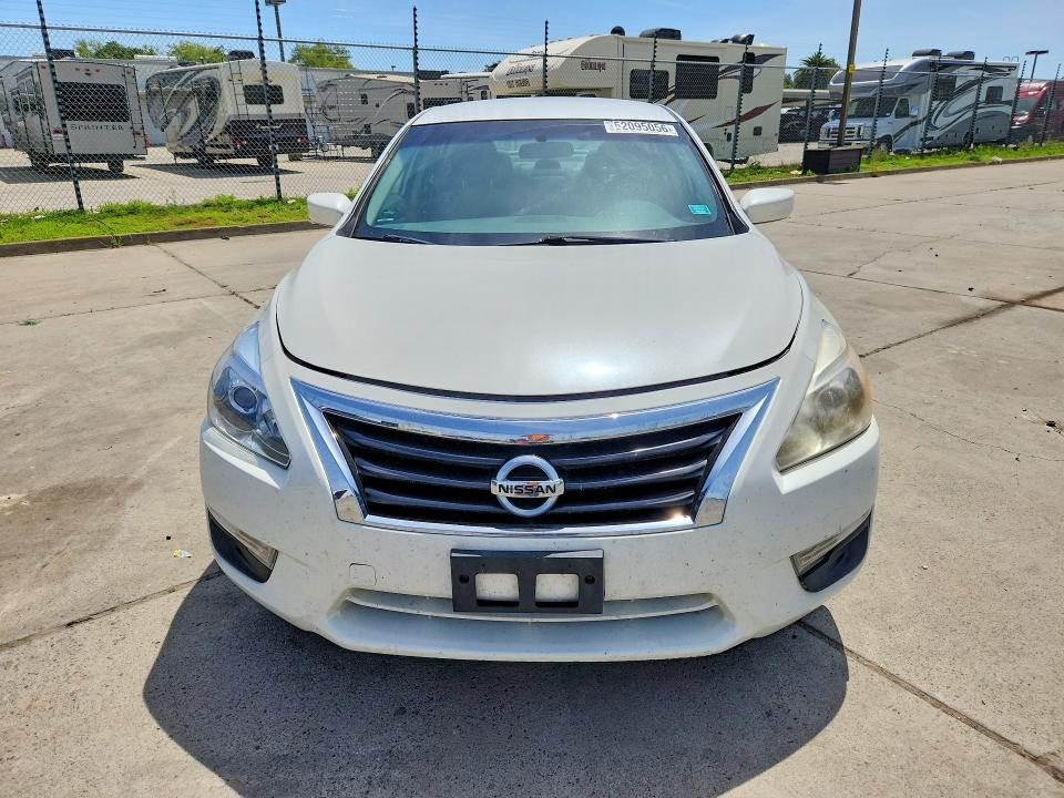 52095056 :رقم المزاد ، 1N4AL3AP2EC270853 vin ، 2014 Nissan Altima مزاد بيع
