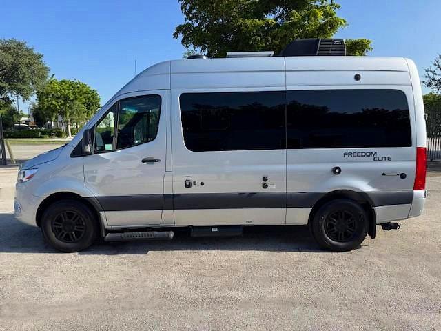 Продаж на аукціоні авто 2022 Mercedes-benz Sprinter, vin: W1X4EBHY0NP484324, номер лоту: 54857666