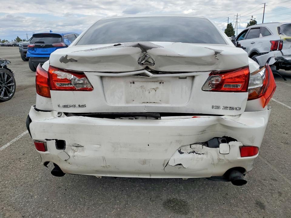 Продажа на аукционе авто 2006 Lexus Is, vin: JTHBK262665022375, номер лота: 52580476