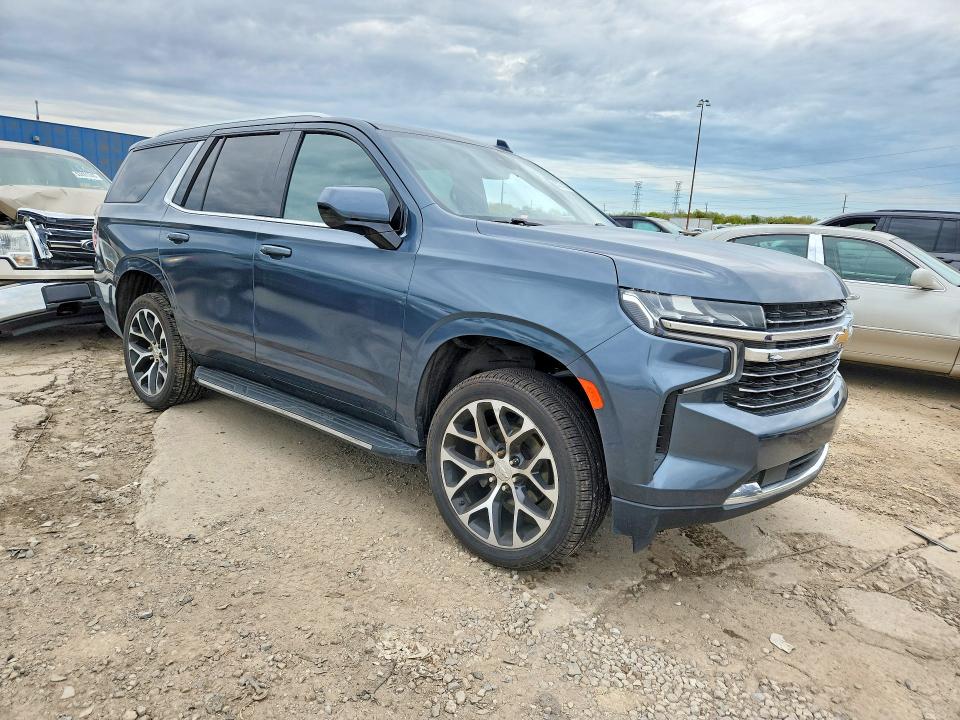53271436 :رقم المزاد ، 1GNSKNKD9MR266707 vin ، 2021 Chevrolet Tahoe مزاد بيع