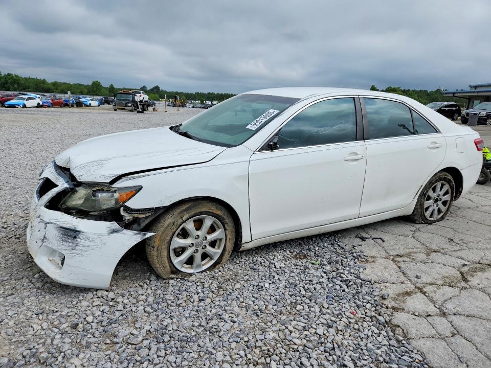 55015006 :رقم المزاد ، 4T1BF3EK0BU753828 vin ، 2011 Toyota Camry مزاد بيع
