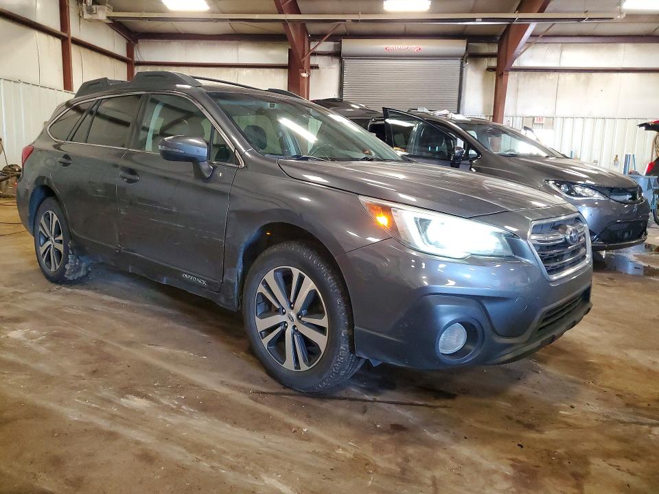 2018 Subaru Outback მანქანა იყიდება აუქციონზე, vin: 4S4BSANC0J3213960, აუქციონის ნომერი: 55008126