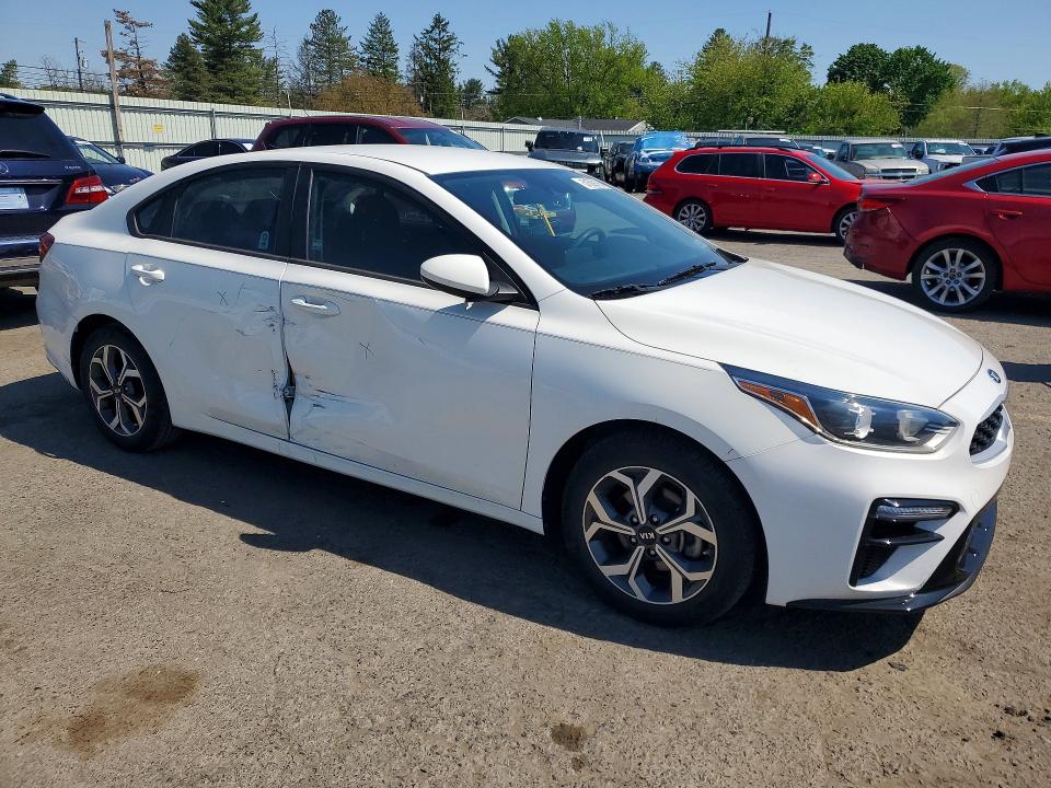 2020 Kia Forte მანქანა იყიდება აუქციონზე, vin: 3KPF24AD5LE226978, აუქციონის ნომერი: 51609106
