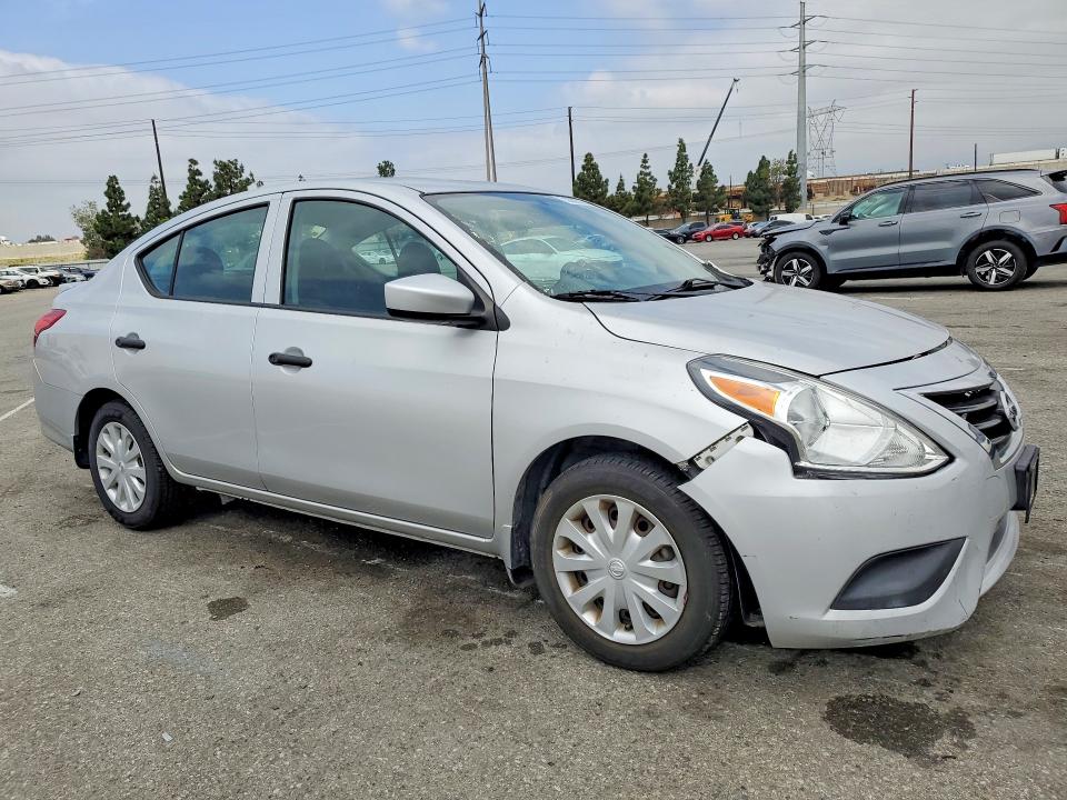 2017 Nissan Versa მანქანა იყიდება აუქციონზე, vin: 3N1CN7AP3HL882169, აუქციონის ნომერი: 53322926