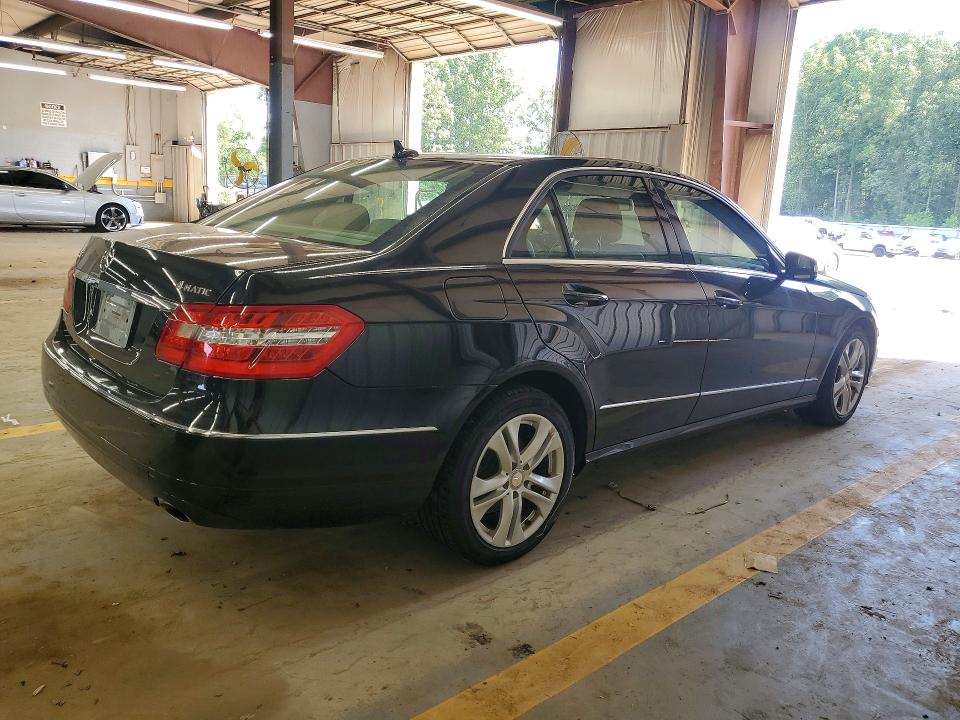 Aukcja sprzedaży 2011 Mercedes-benz E, vin: WDDHF8HBXBA353743, numer aukcji: 55395326