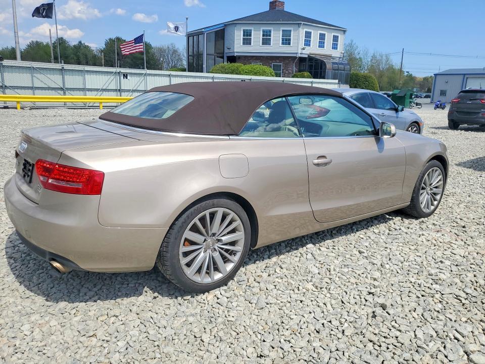 2011 Audi A5 მანქანა იყიდება აუქციონზე, vin: WAULFAFH3BN004464, აუქციონის ნომერი: 52454486