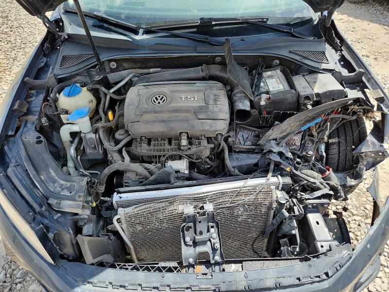 52427796 :رقم المزاد ، 1VWDT7A38HC026086 vin ، 2017 Volkswagen Passat مزاد بيع