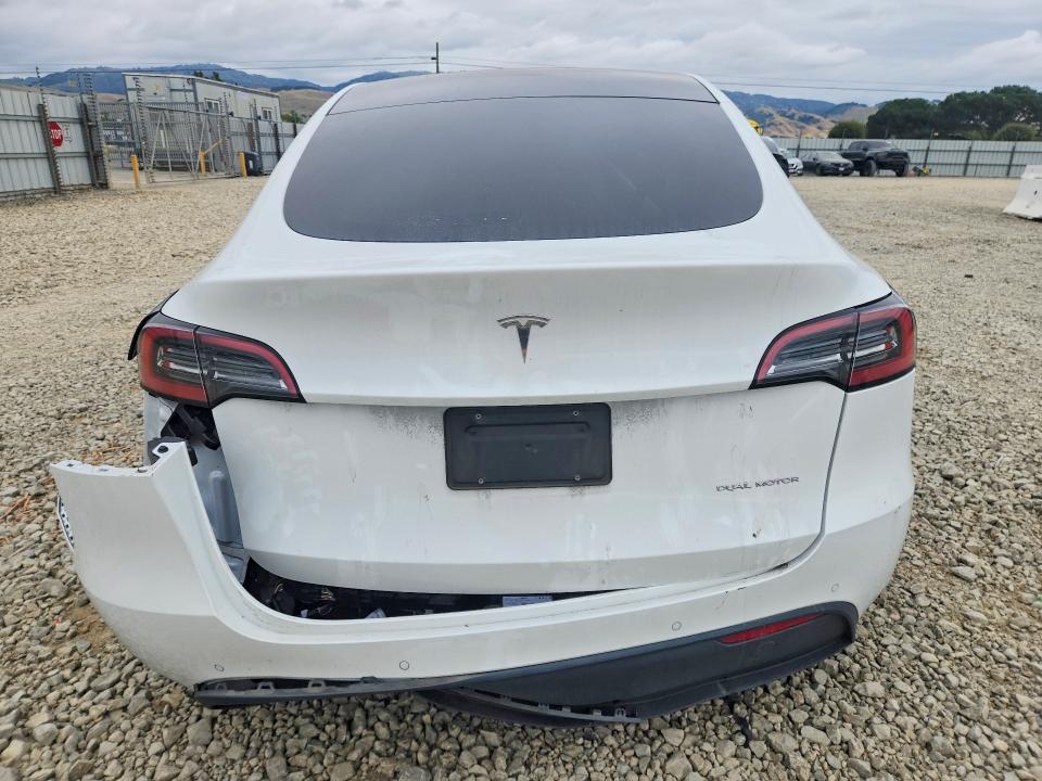 Продажа на аукционе авто 2022 Tesla Model Y, vin: 7SAYGDEE8NF371963, номер лота: 52576406