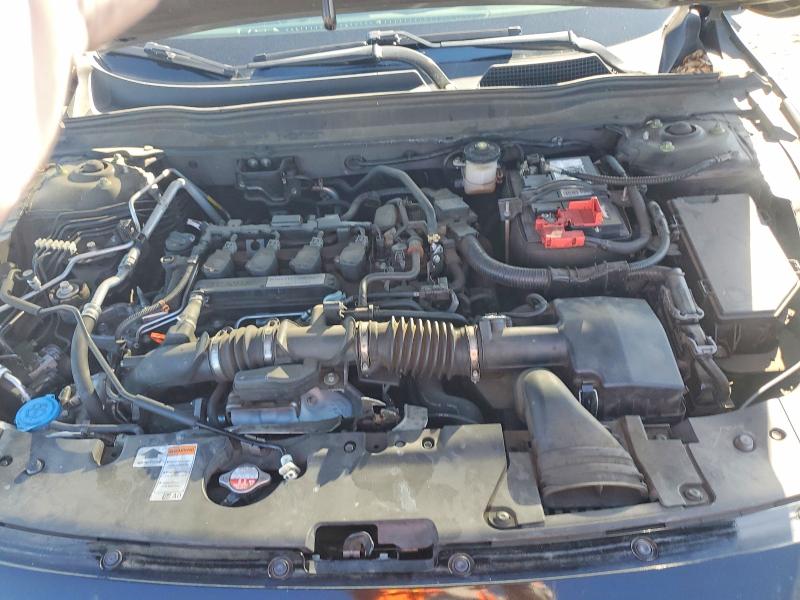 Продажа на аукционе авто 2018 Honda Accord, vin: 1HGCV1F31JA051624, номер лота: 53238086