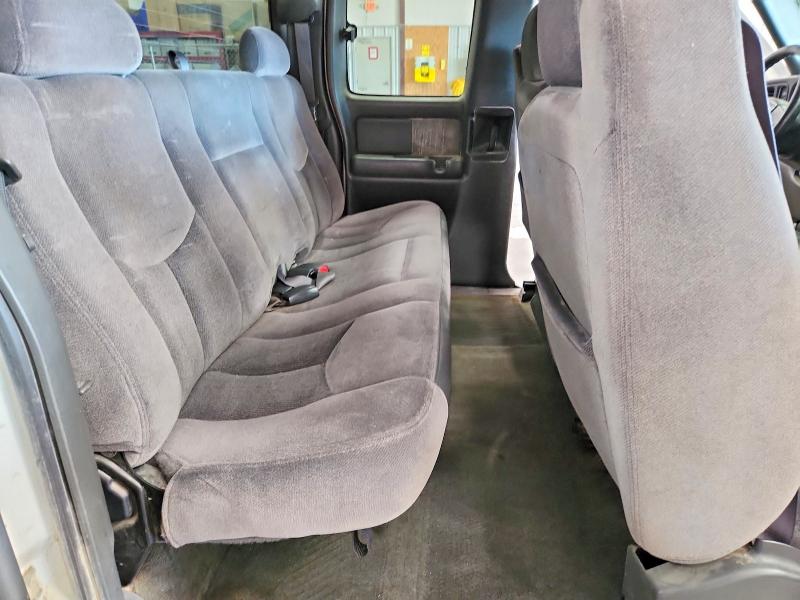 Продажа на аукционе авто 2003 Gmc New Sierra, vin: 2GTEK19T831236522, номер лота: 53361056